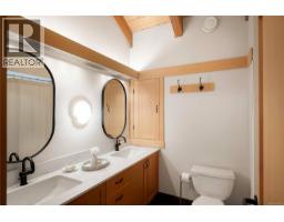 250 Holmes Rd, Salt Spring, BC V8K1T6 Photo 39