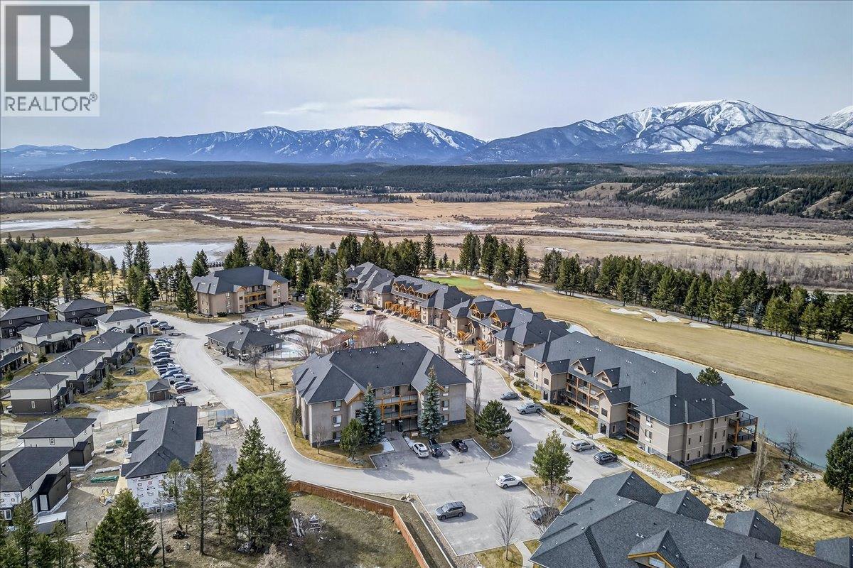 522A 500 Bighorn Boulevard, Radium Hot Springs