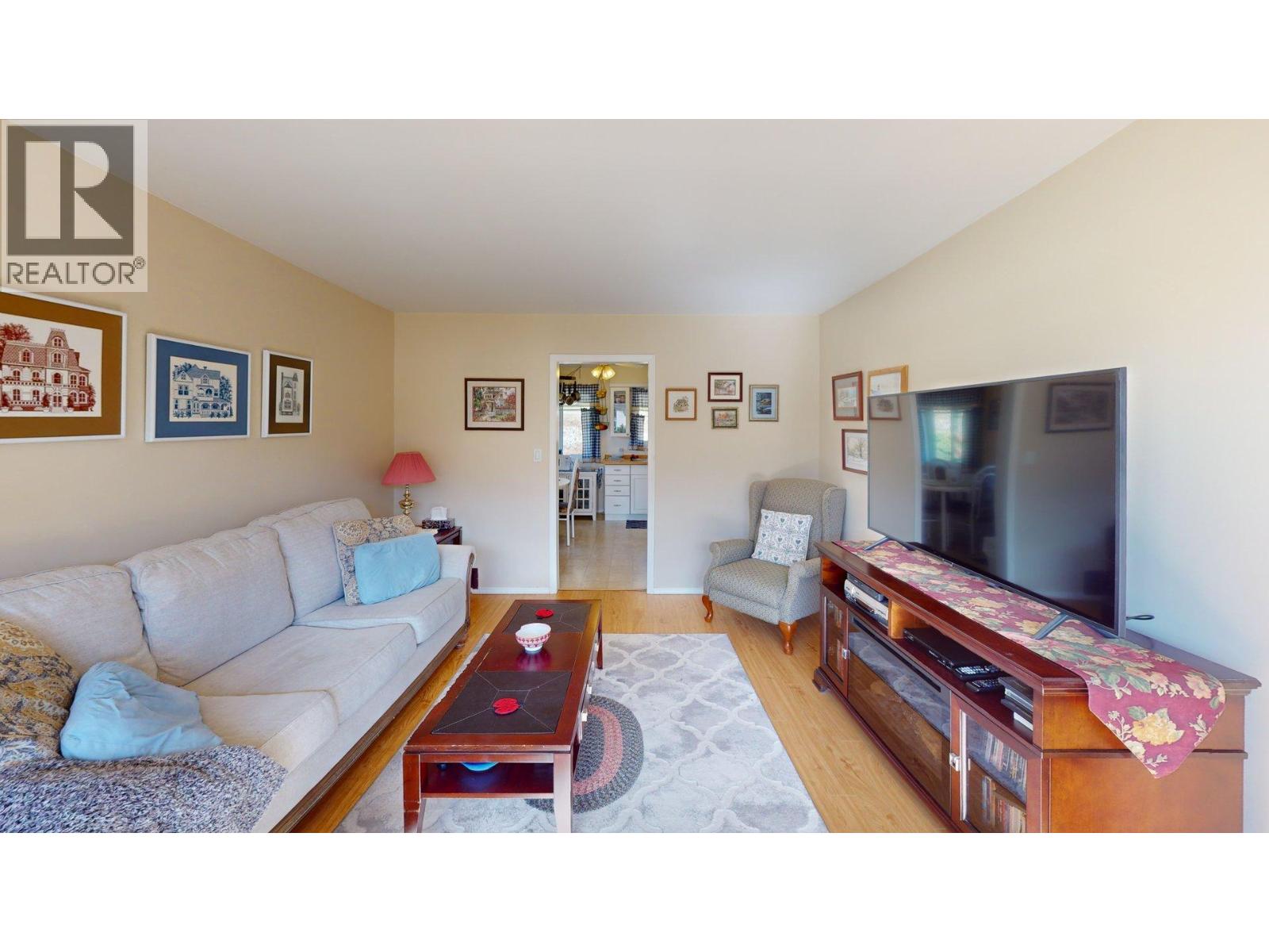 465 11th Avenue, Montrose