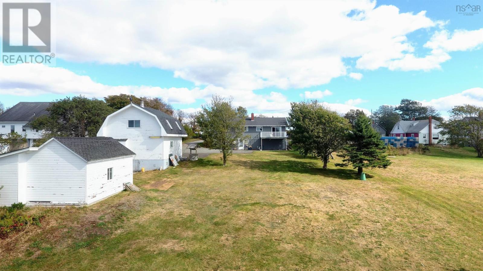 Property 1 of 49 of 41 HOWE Street