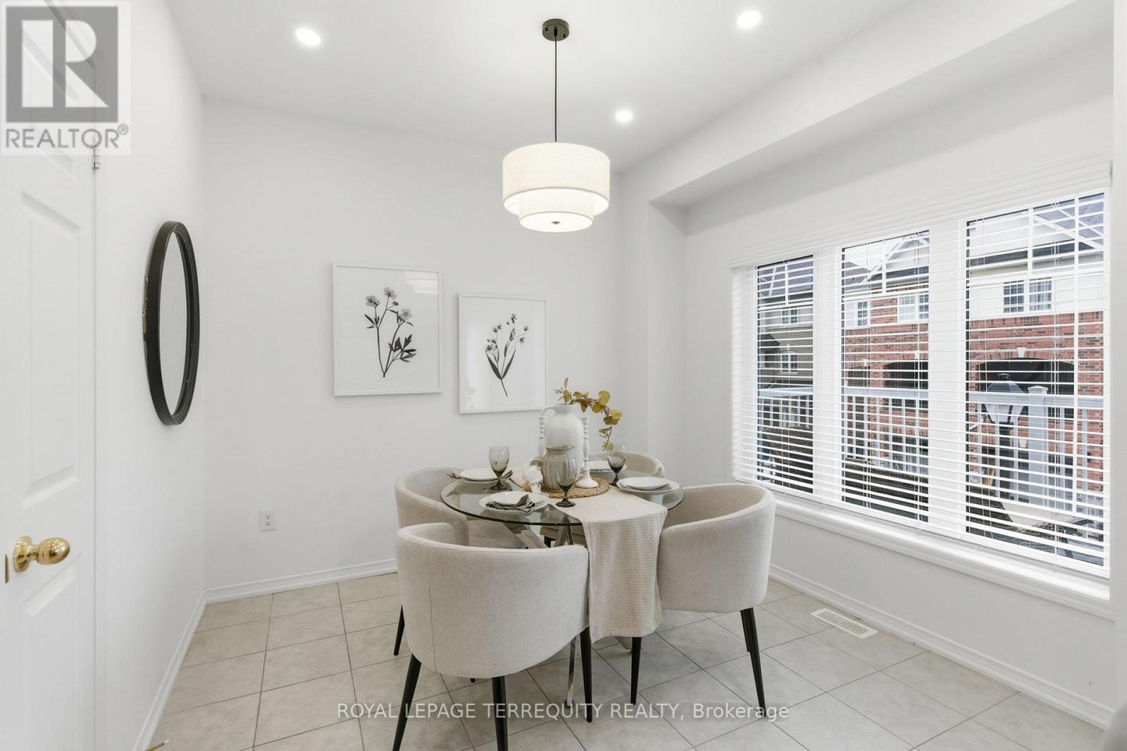 89 AINLEY ROAD, Ajax (Central East), Ontario