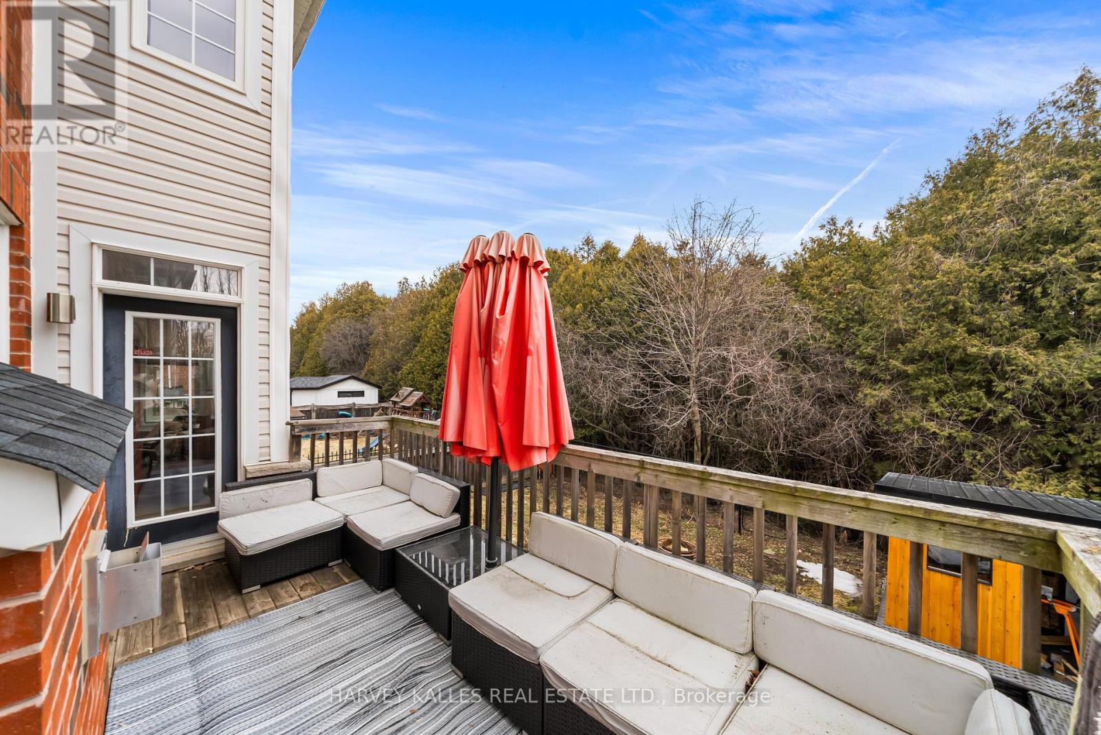 86 ROCKLAND CRESCENT - 46