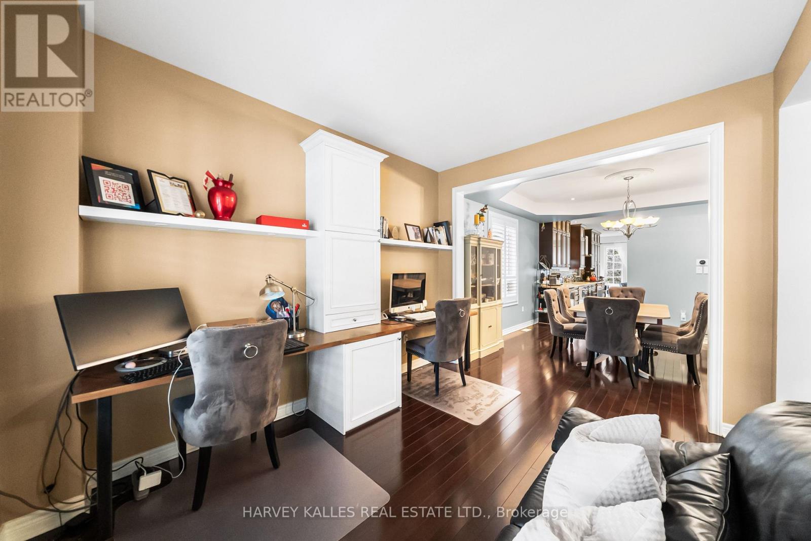 86 ROCKLAND CRESCENT - 6