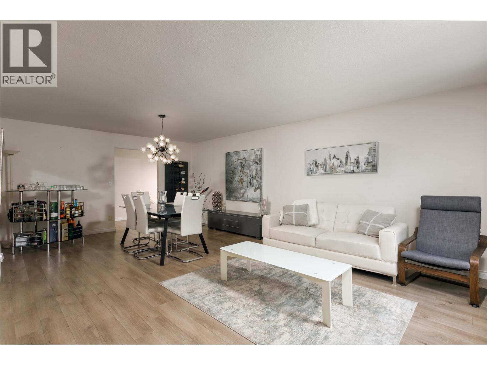  2611 Guidi Road, West Kelowna