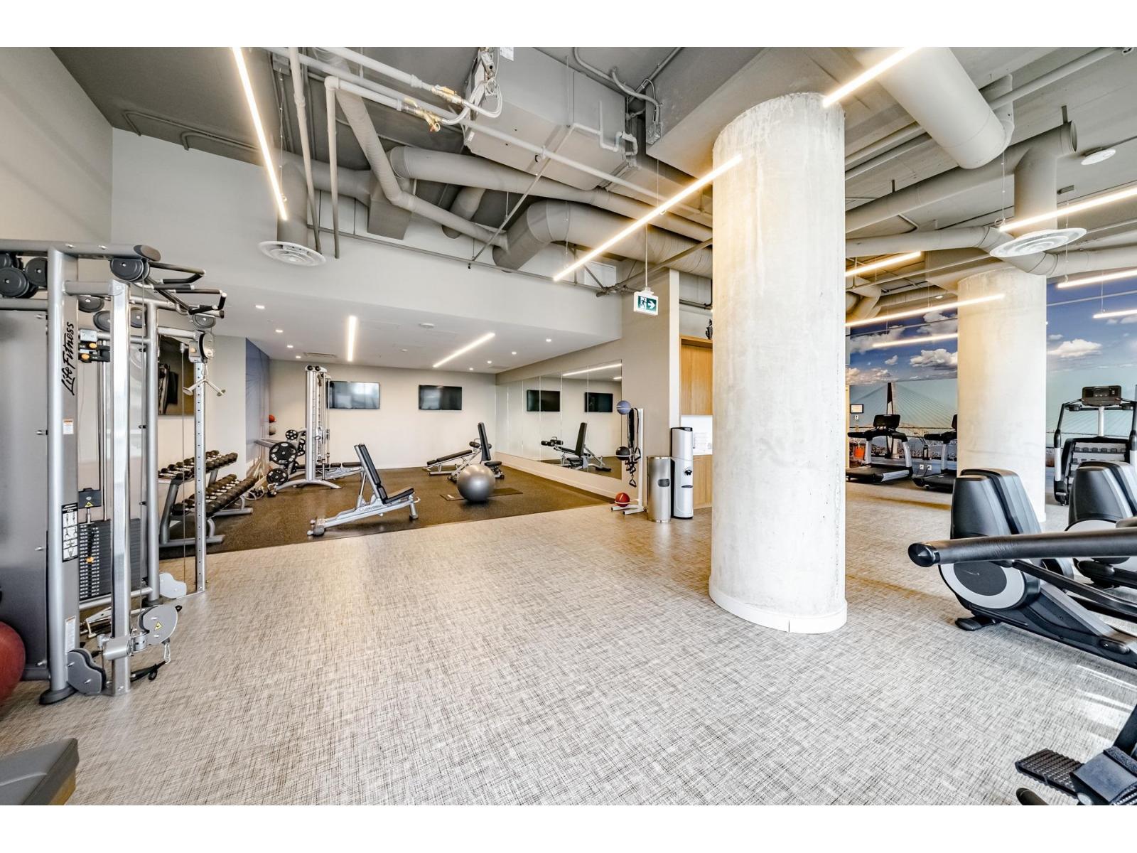 1804 13495 CENTRAL AVENUE, Surrey