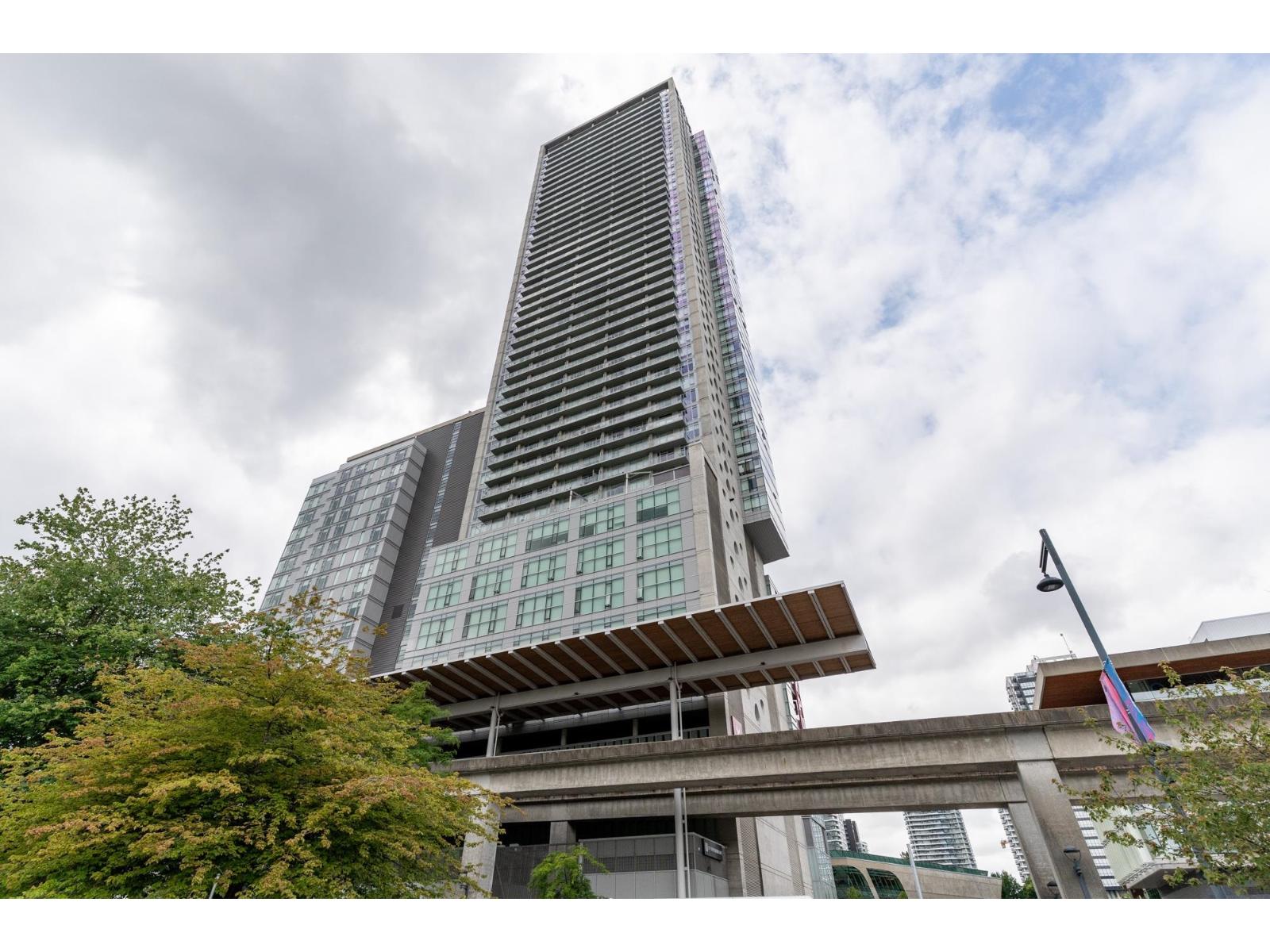 1804 13495 CENTRAL AVENUE, Surrey