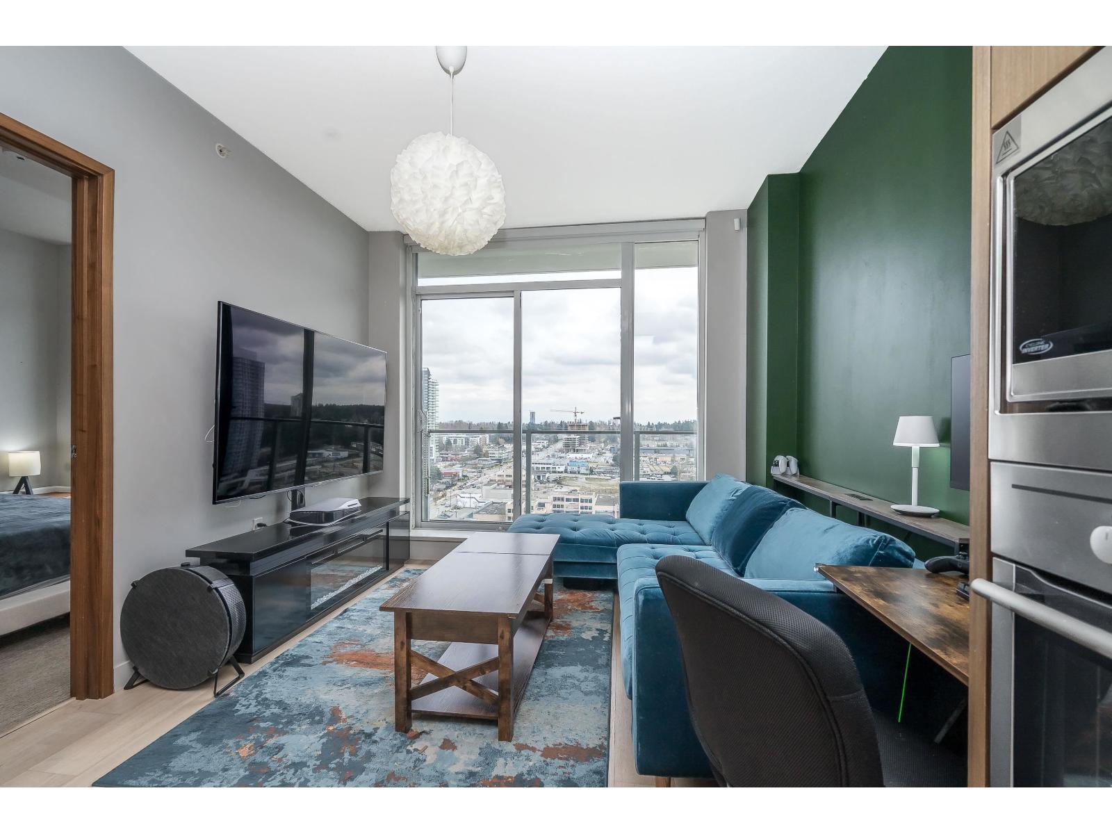 1804 13495 CENTRAL AVENUE, Surrey