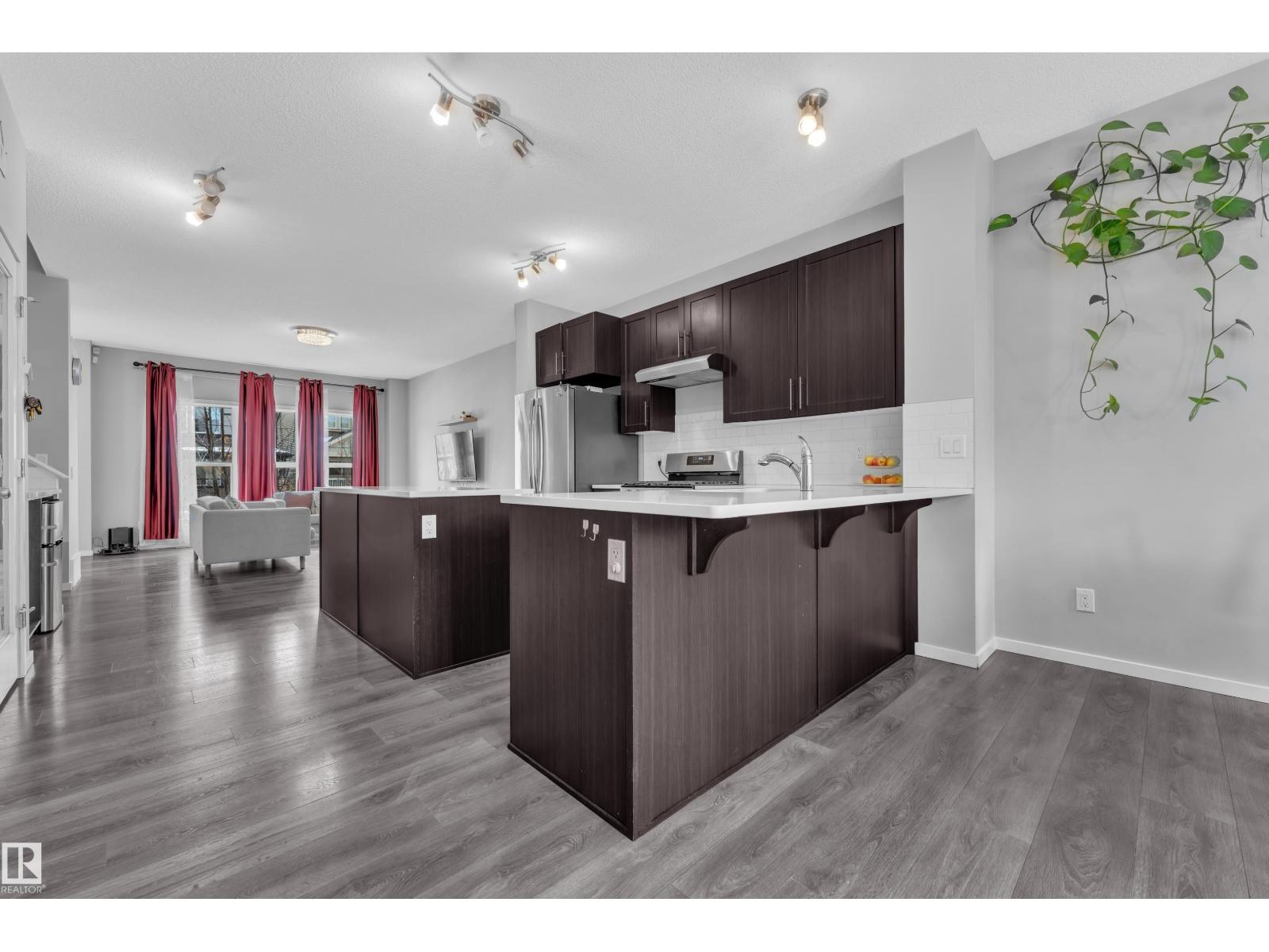 2611 PRICE CM SW, Edmonton