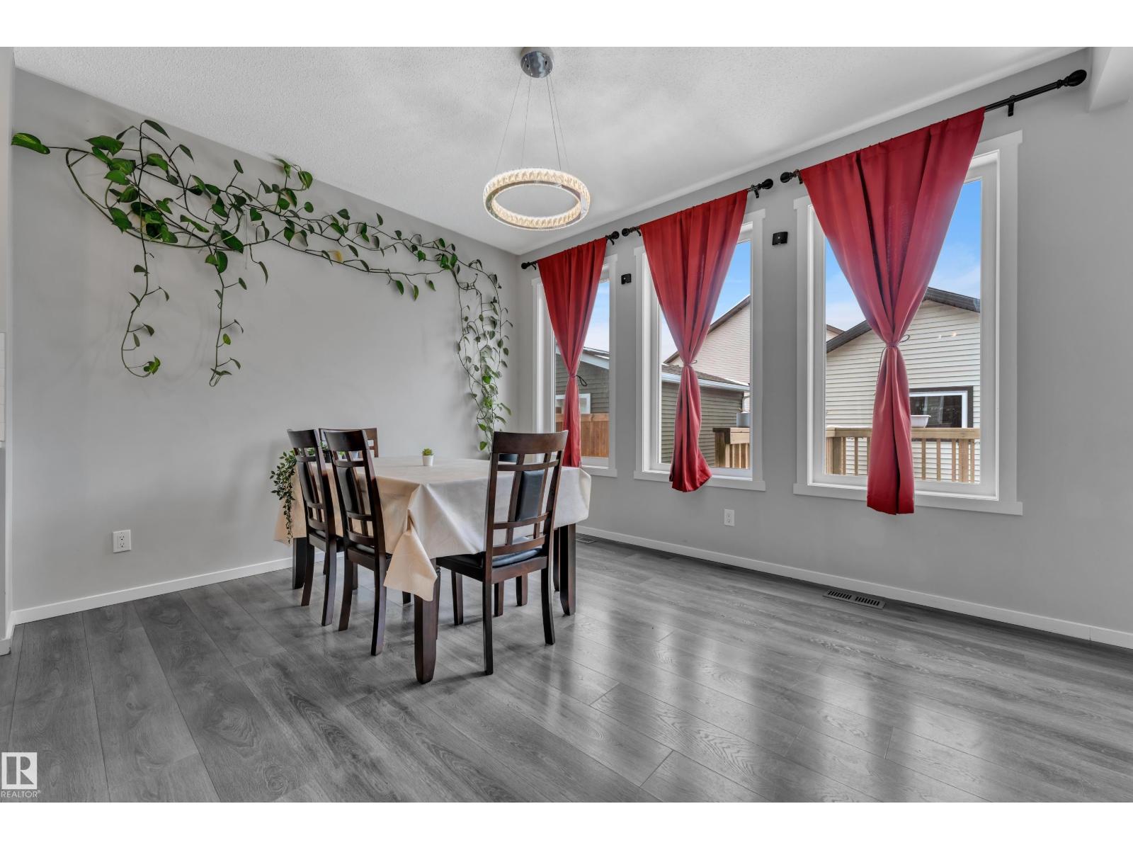 2611 PRICE CM SW, Edmonton