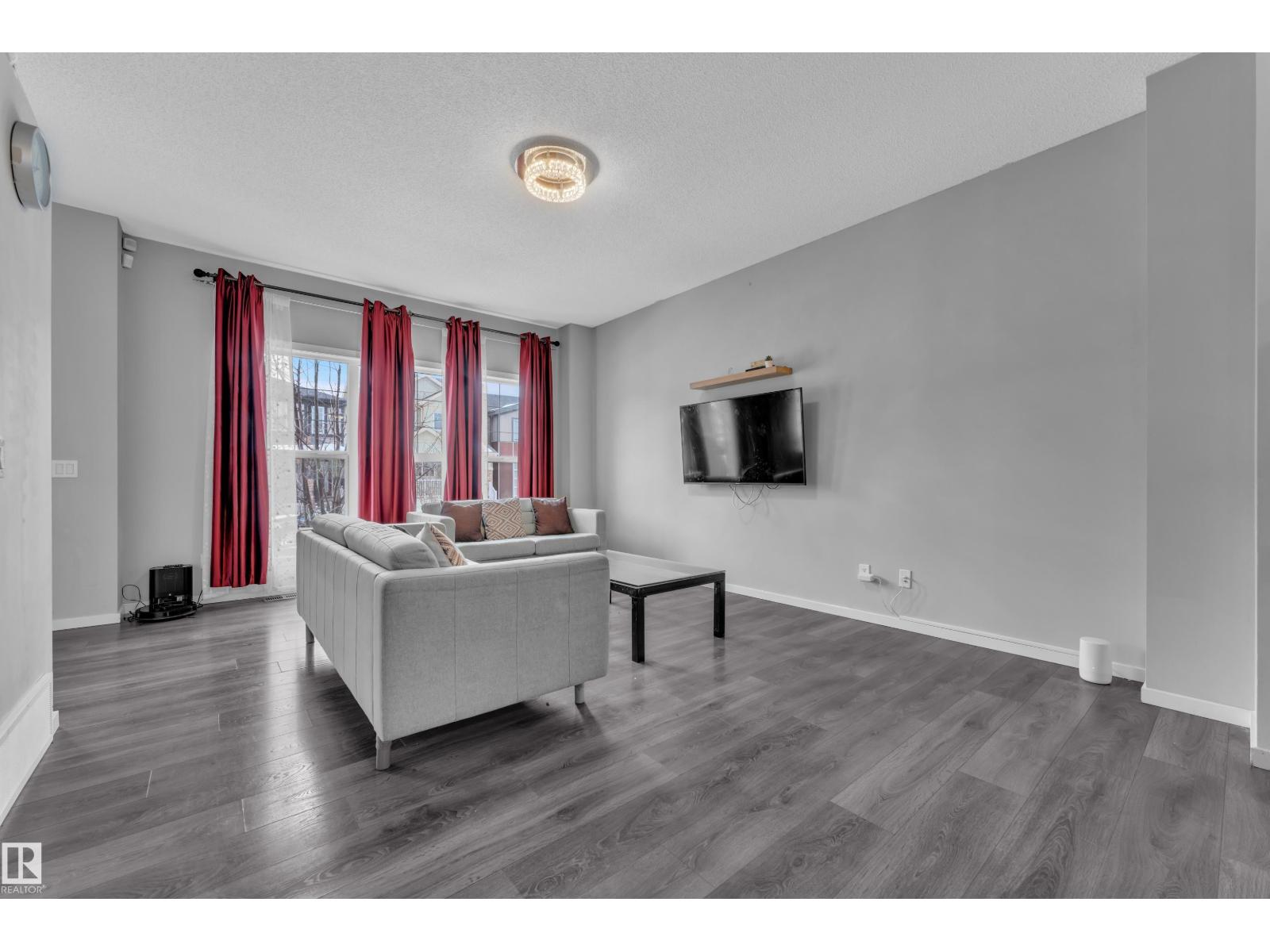 2611 PRICE CM SW, Edmonton