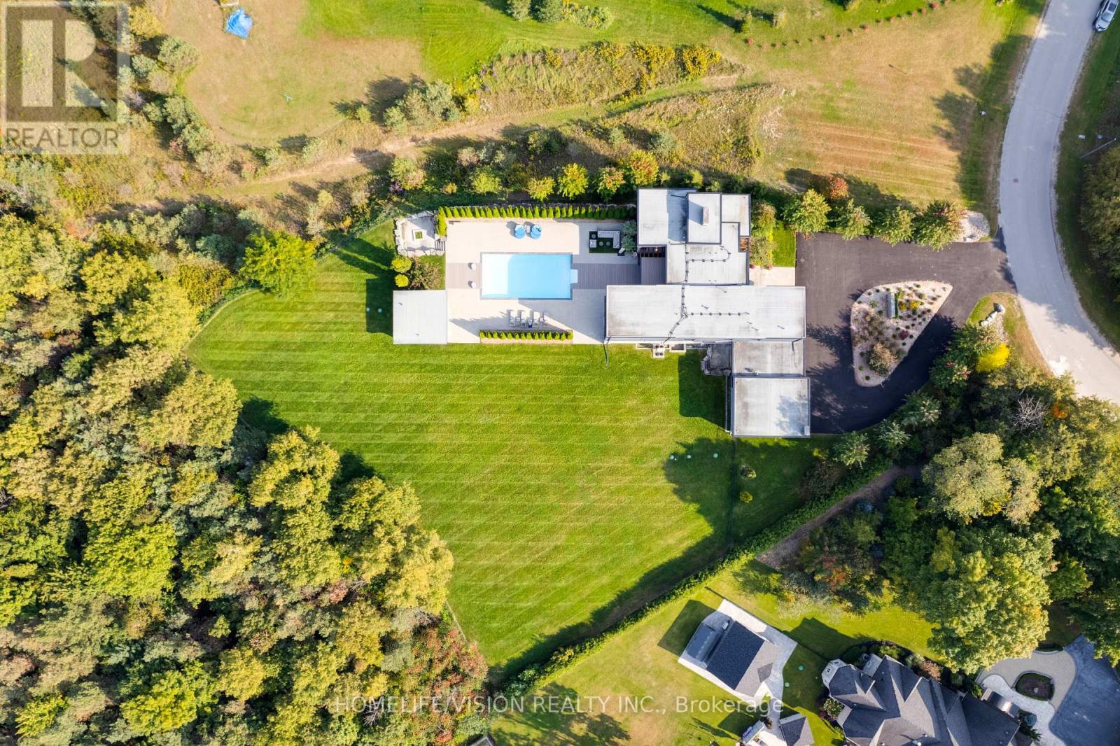 43 OGDEN CRESCENT - 6