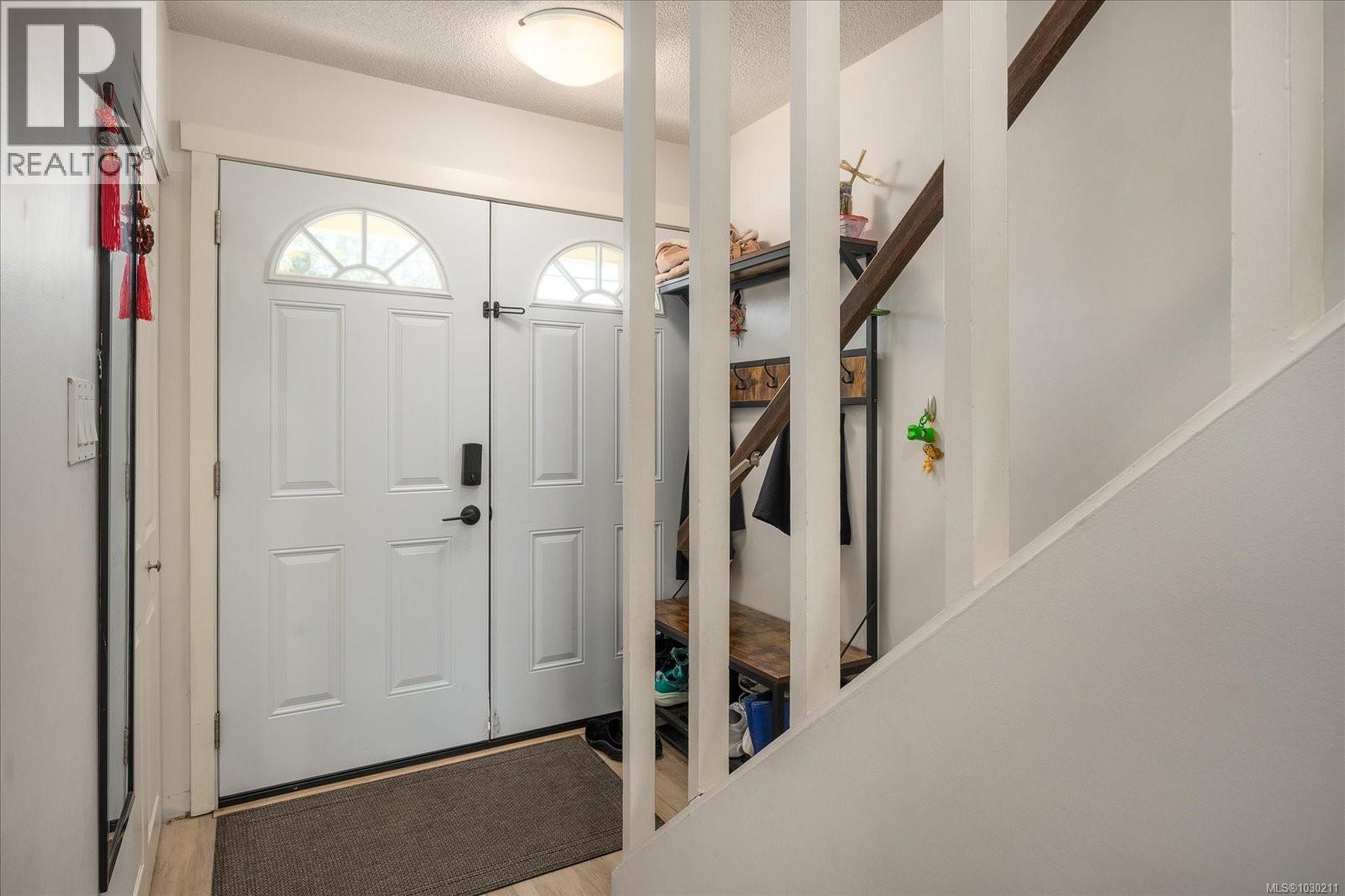 2554 HIGHLAND BLVD - 14