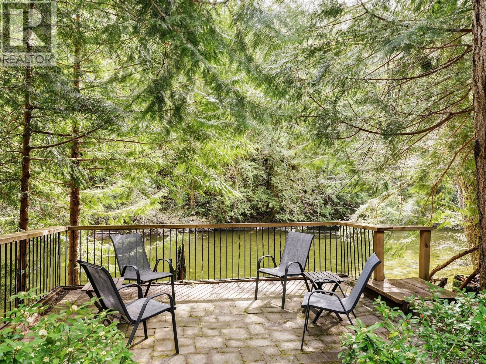 3781 Phillips Rd - 3