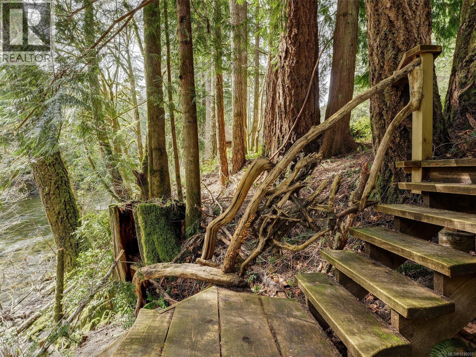 3781 PHILLIPS RD - 44