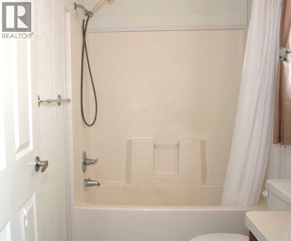 
          20 Noblefern Way
            <br/>
            <span>Sundre</span>
            , 
            <span>AB</span>
             <span>T0M1X0</span>
         - Photo 15