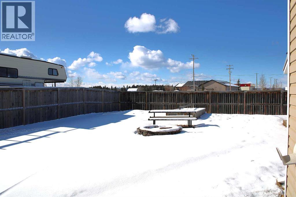 
          20 Noblefern Way
            <br/>
            <span>Sundre</span>
            , 
            <span>AB</span>
             <span>T0M1X0</span>
         - Photo 43