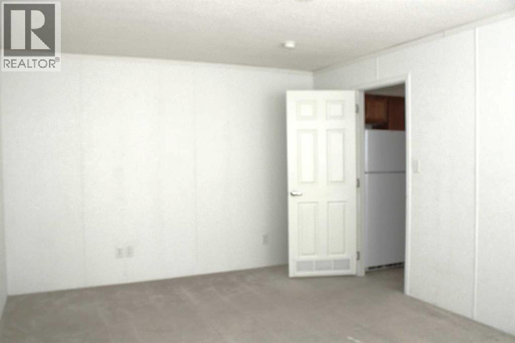 
          20 Noblefern Way
            <br/>
            <span>Sundre</span>
            , 
            <span>AB</span>
             <span>T0M1X0</span>
         - Photo 33