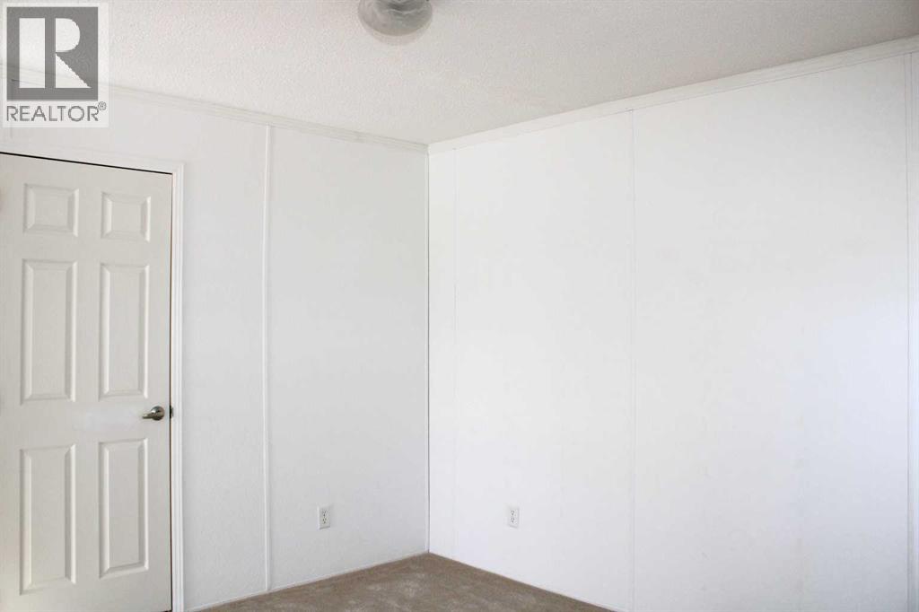 
          20 Noblefern Way
            <br/>
            <span>Sundre</span>
            , 
            <span>AB</span>
             <span>T0M1X0</span>
         - Photo 16