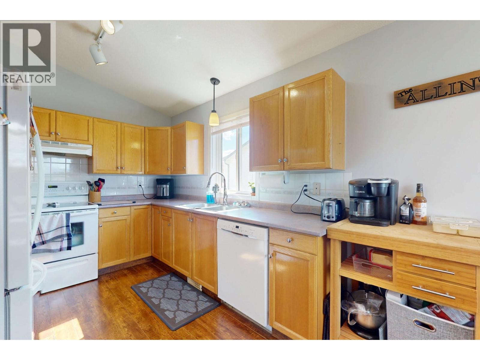  448 WIGGLESWORTH Crescent, Rutland