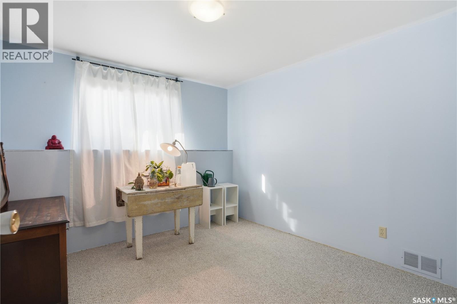 425 5TH STREET S - 27