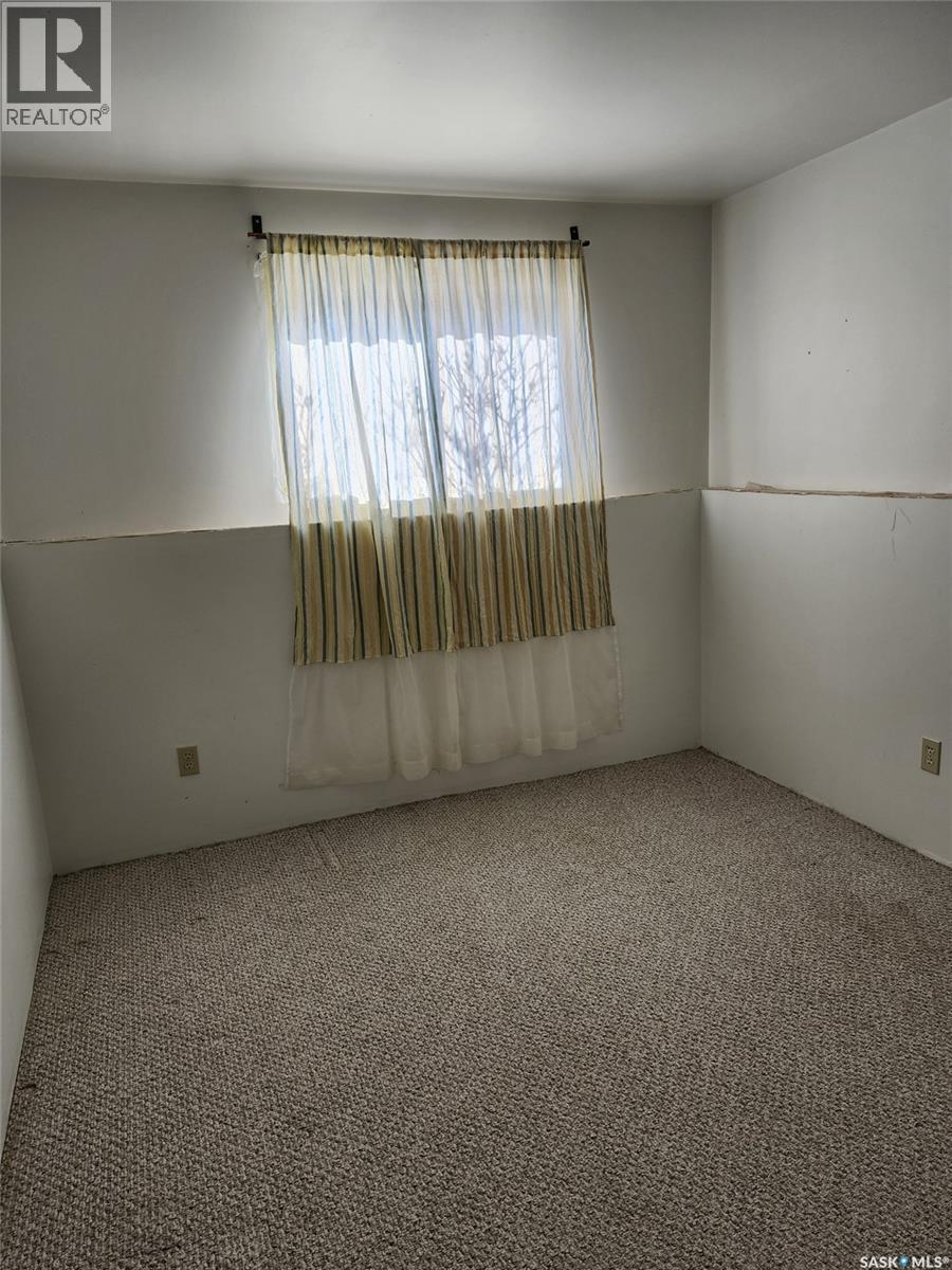 425 5TH STREET S - 32