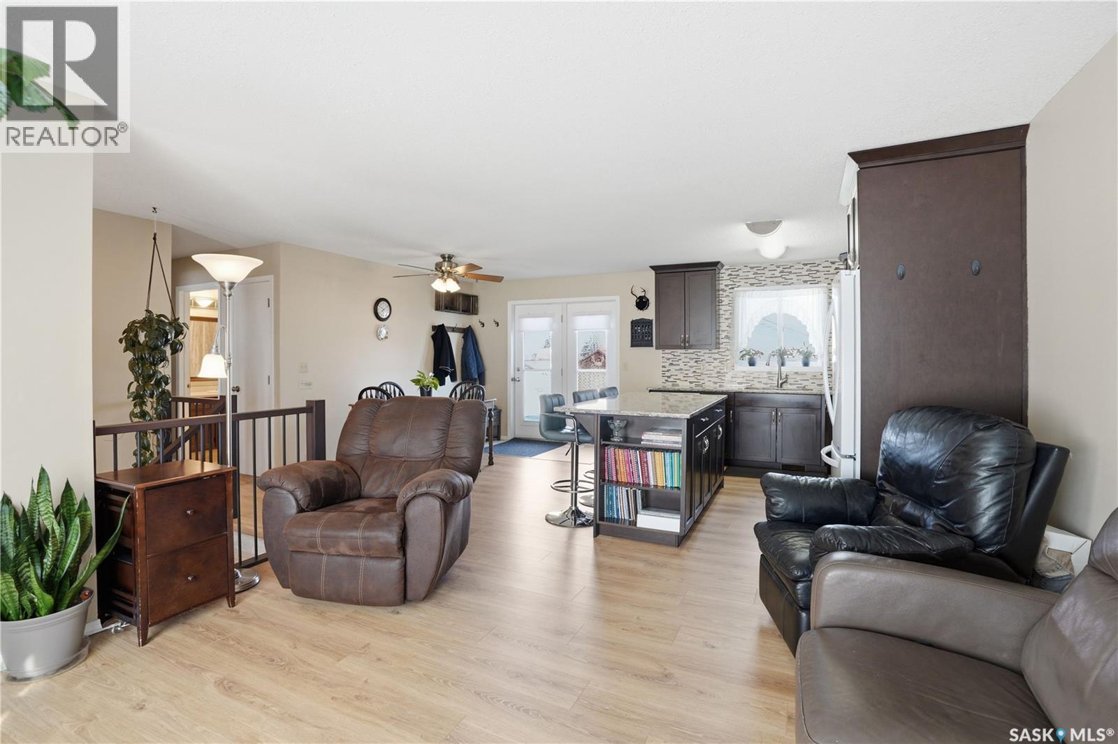 425 5TH STREET S - 14