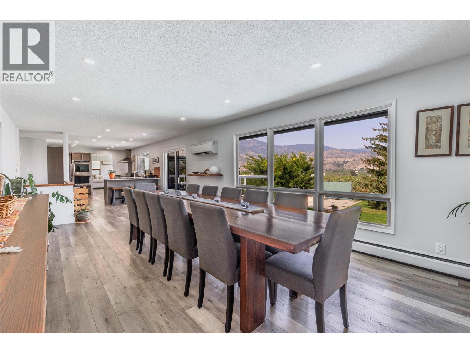 5622 Yarrow Street - 8