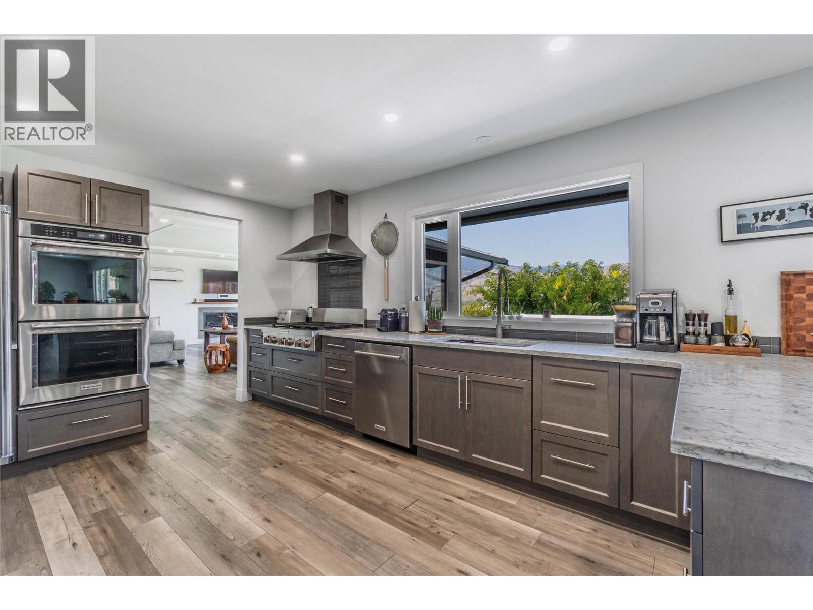 5622 Yarrow Street, Oliver