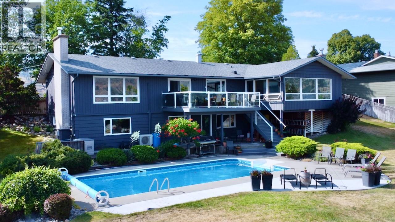 5622 Yarrow Street, Oliver