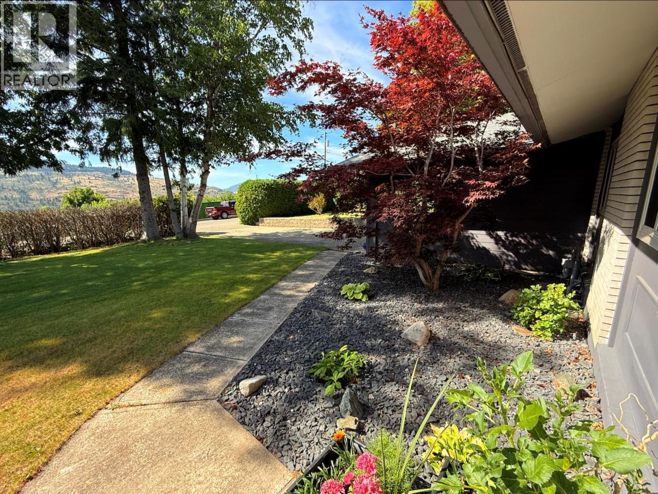 5622 Yarrow Street, Oliver