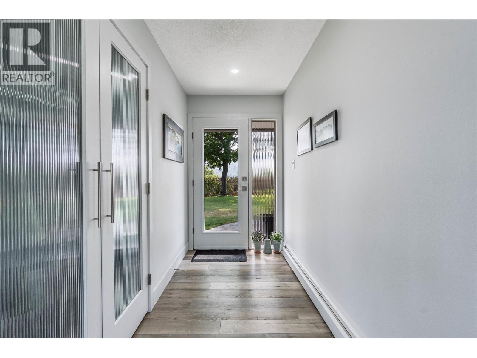 5622 Yarrow Street, Oliver