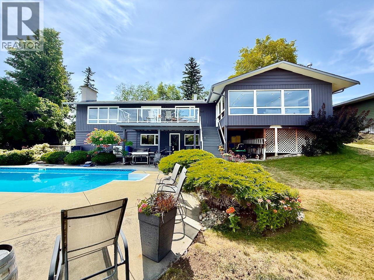 5622 Yarrow Street, Oliver