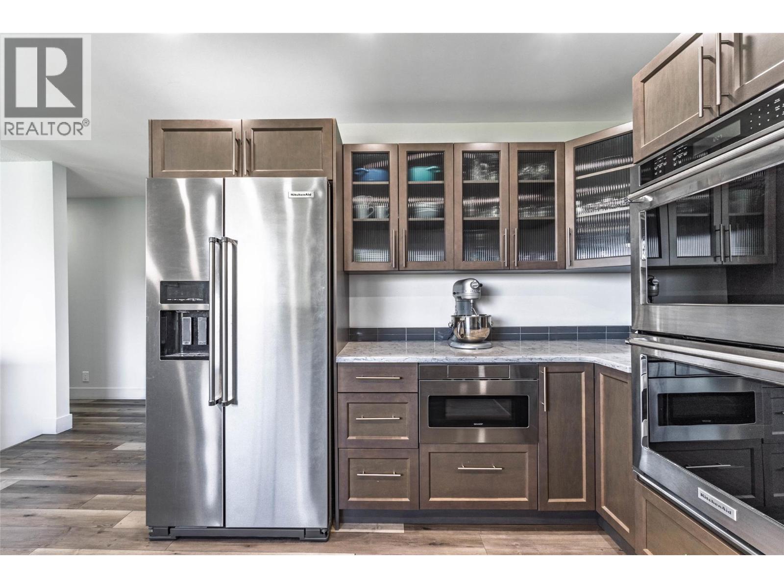 5622 Yarrow Street, Oliver