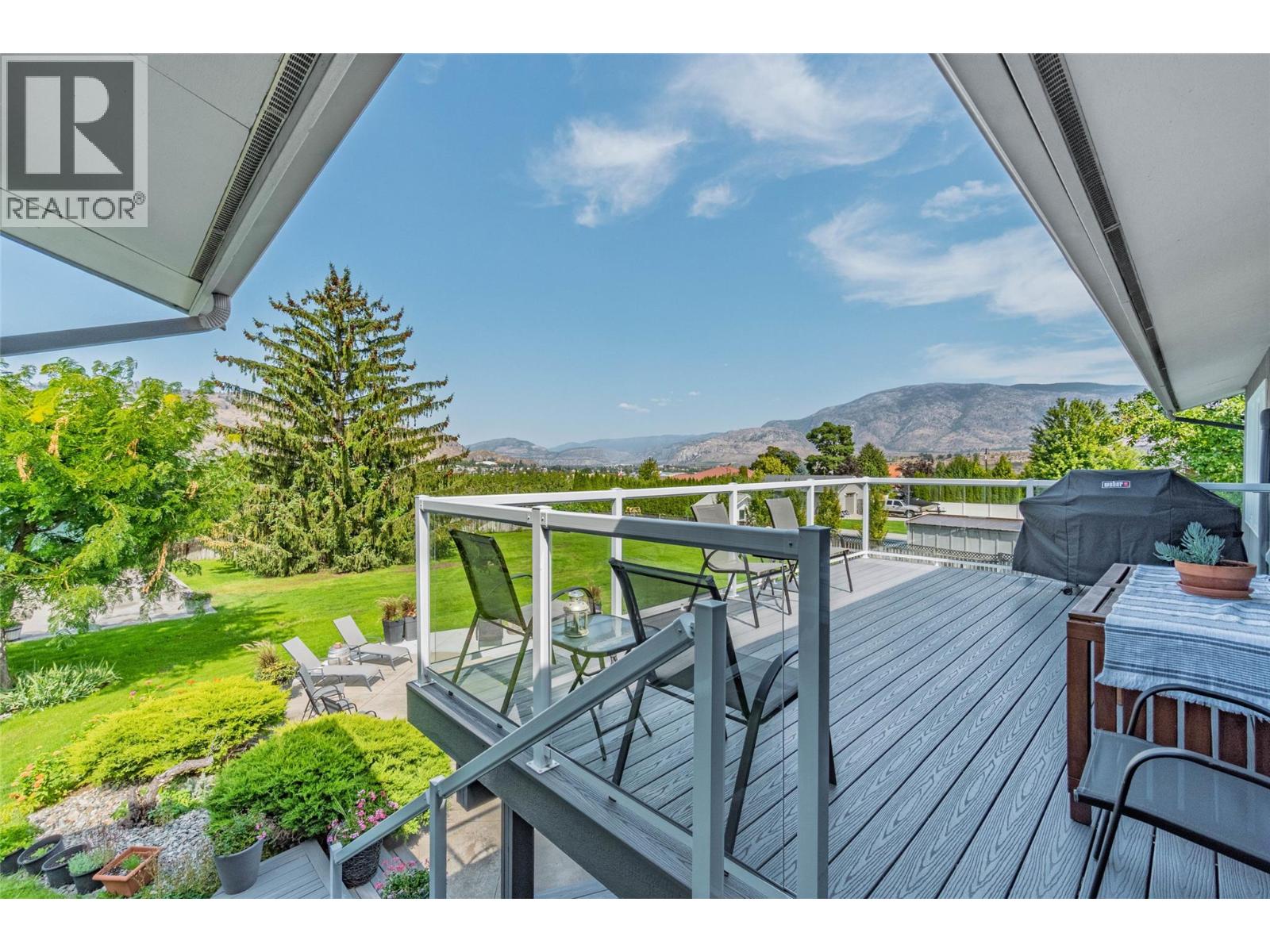 5622 Yarrow Street, Oliver