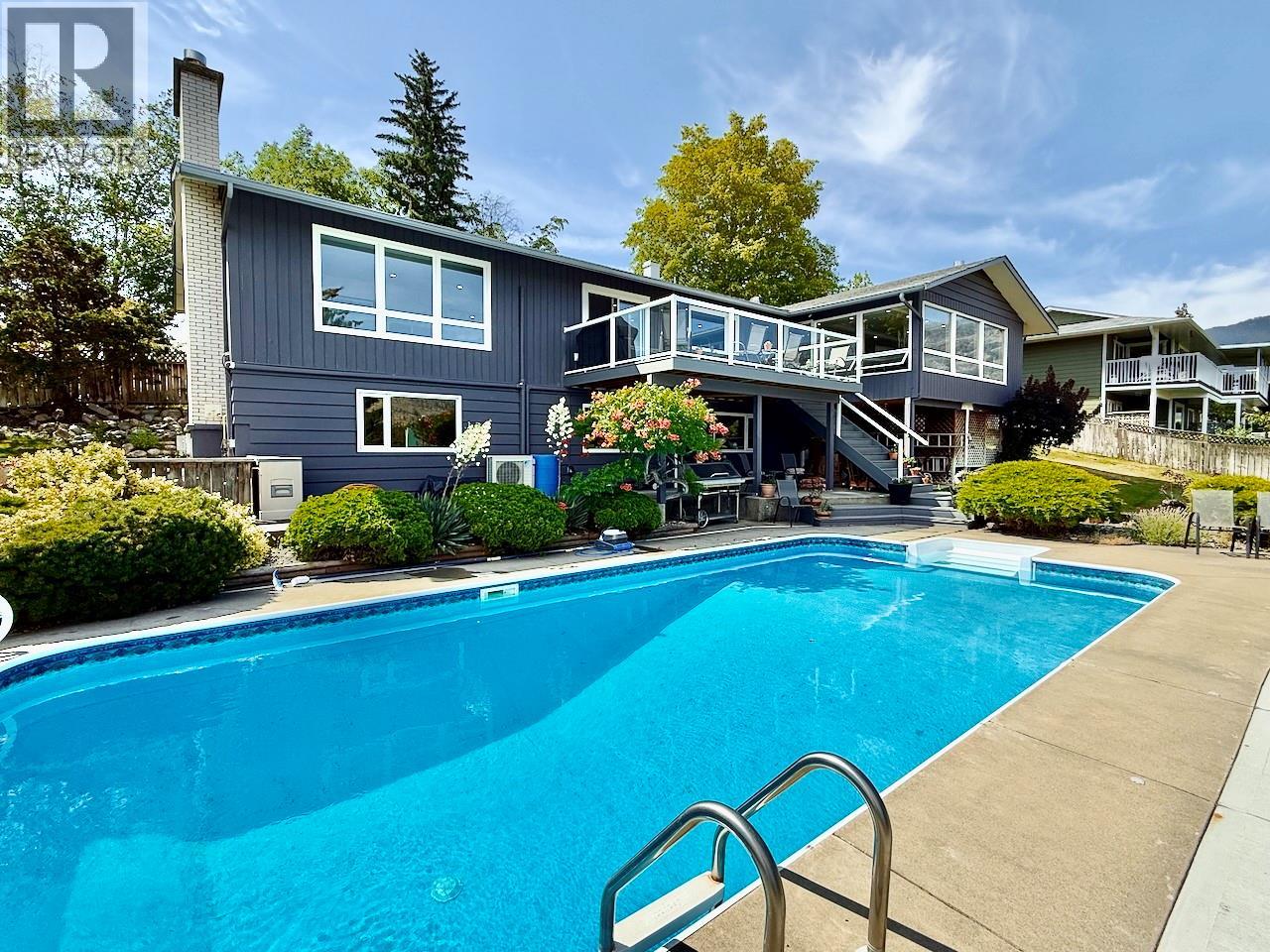 5622 Yarrow Street, Oliver