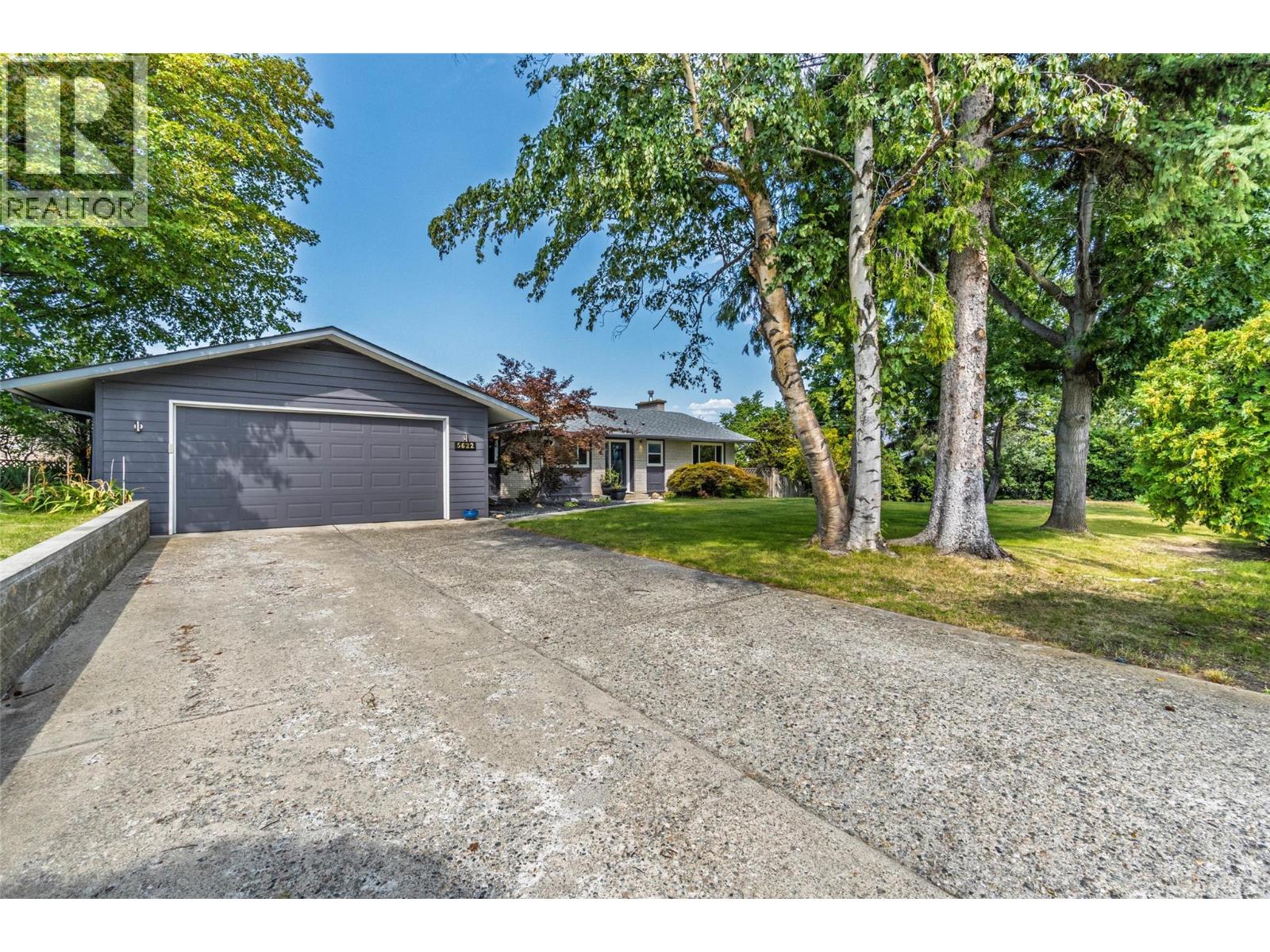 5622 Yarrow Street, Oliver