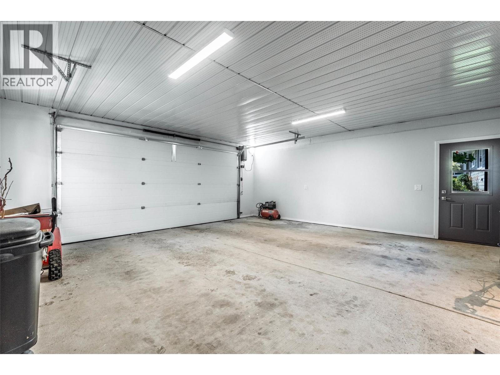 5622 Yarrow Street - 54