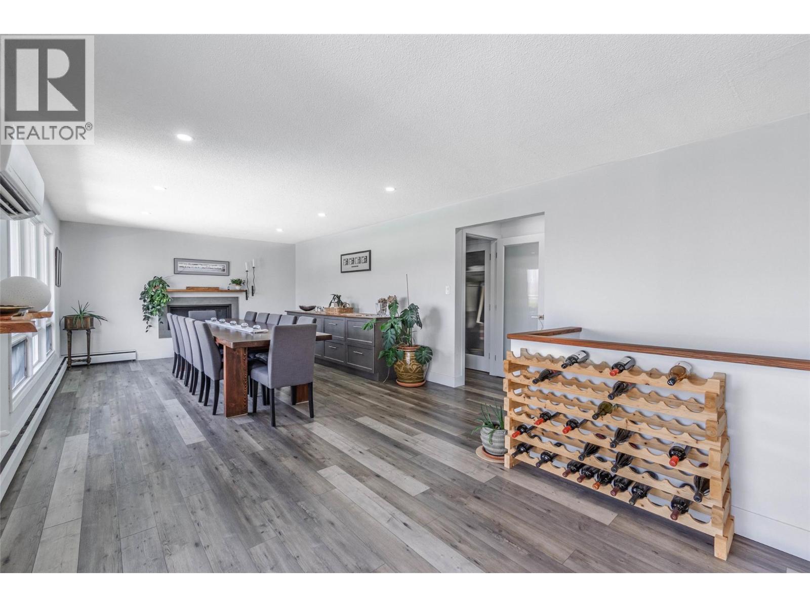 5622 Yarrow Street, Oliver