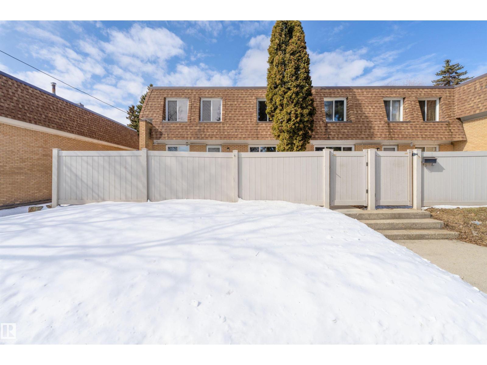 129 Londonderry SQ NW, Edmonton