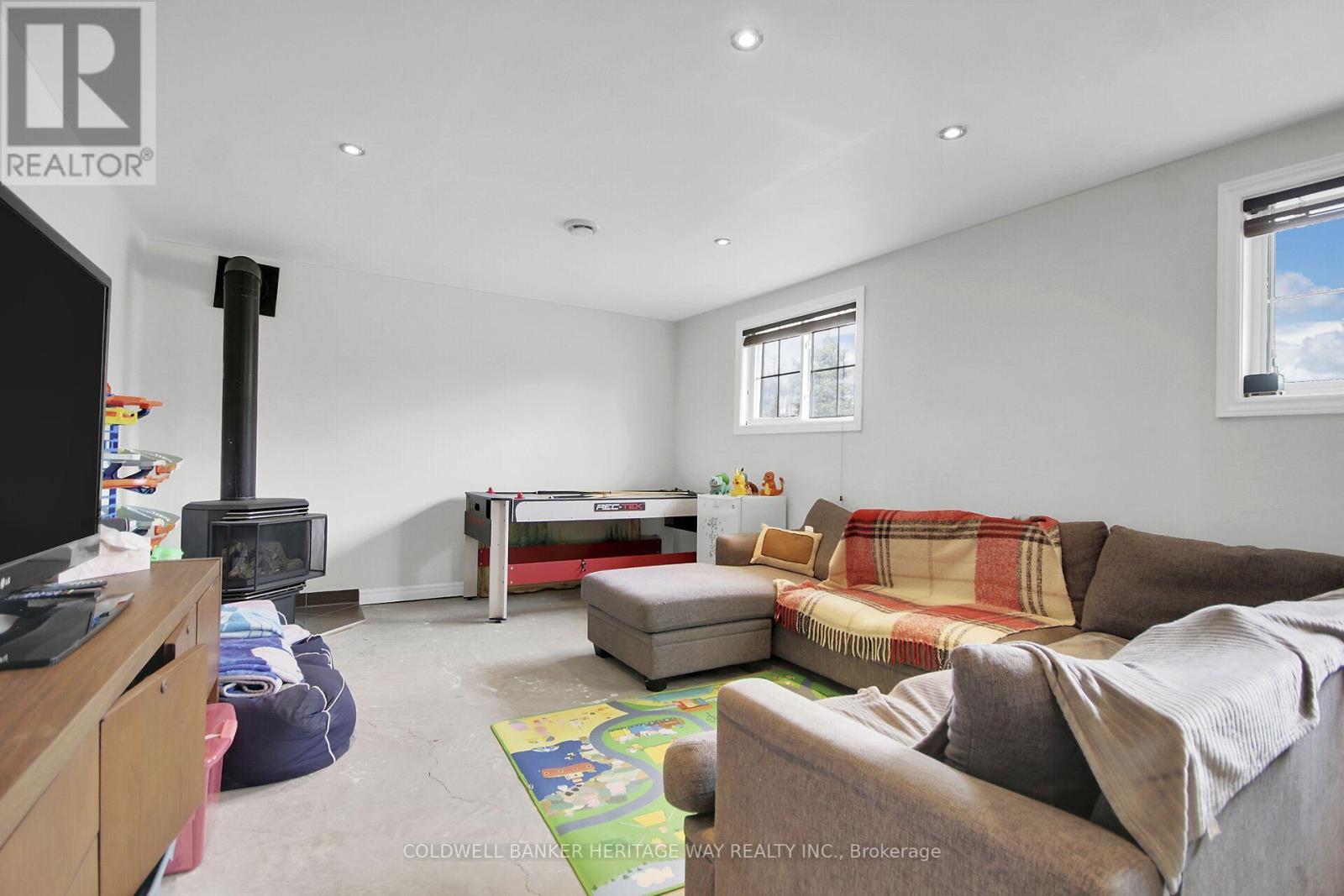 1065 FORD ROAD - 25