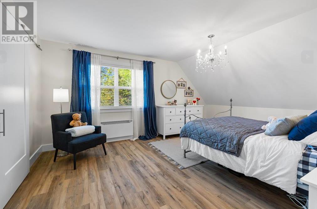 64 CAMERON ROAD - 22