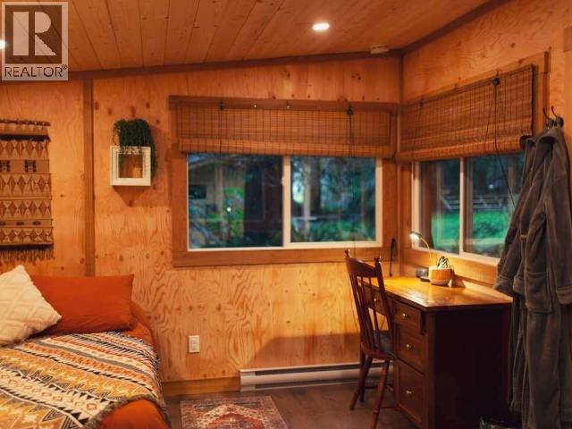 9340 MALASPINA RD - 33