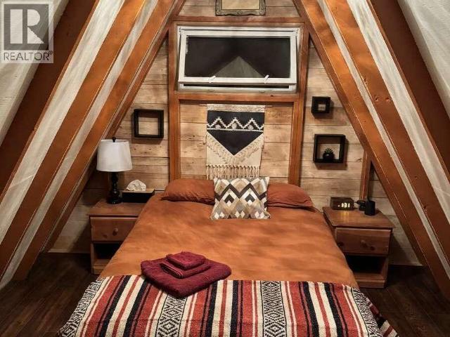 9340 MALASPINA RD - 35