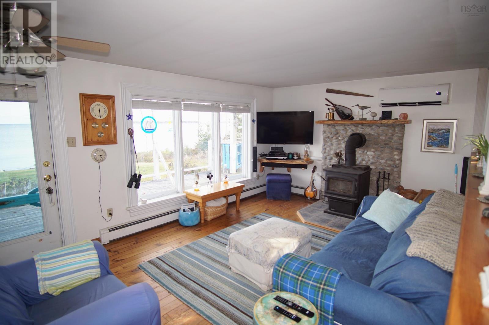 258 BELLS POINT ROAD - 13
