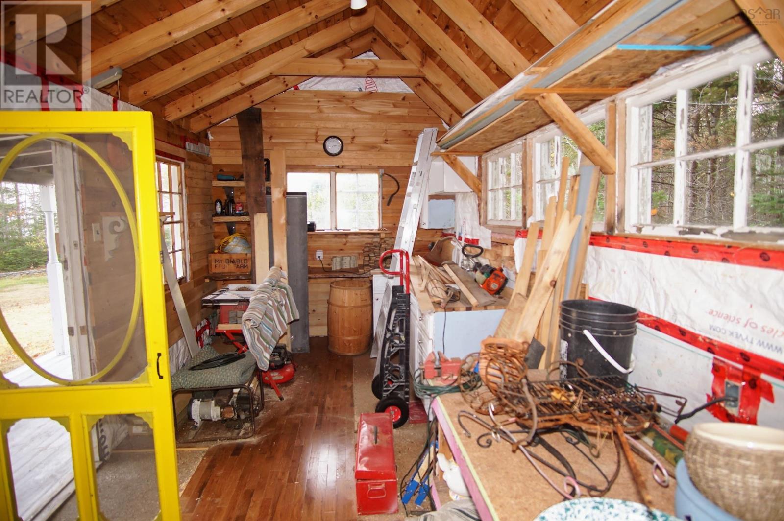 258 BELLS POINT ROAD - 9