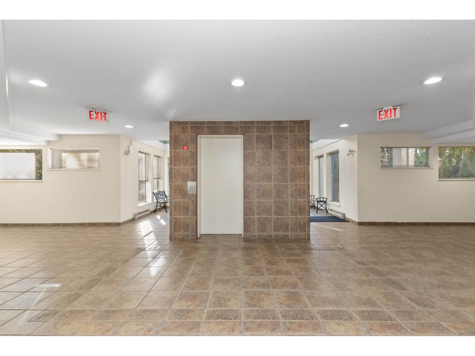 119 1755 SALTON ROAD