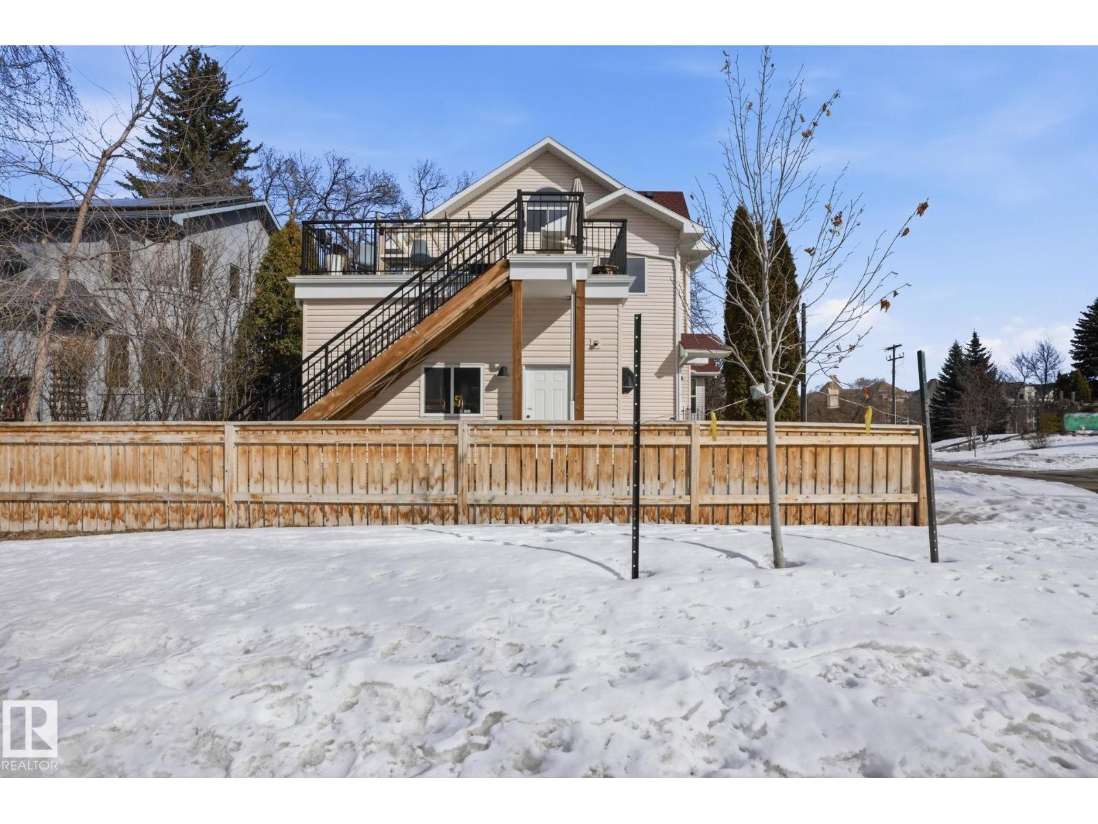 9228 100 AV NW, Edmonton