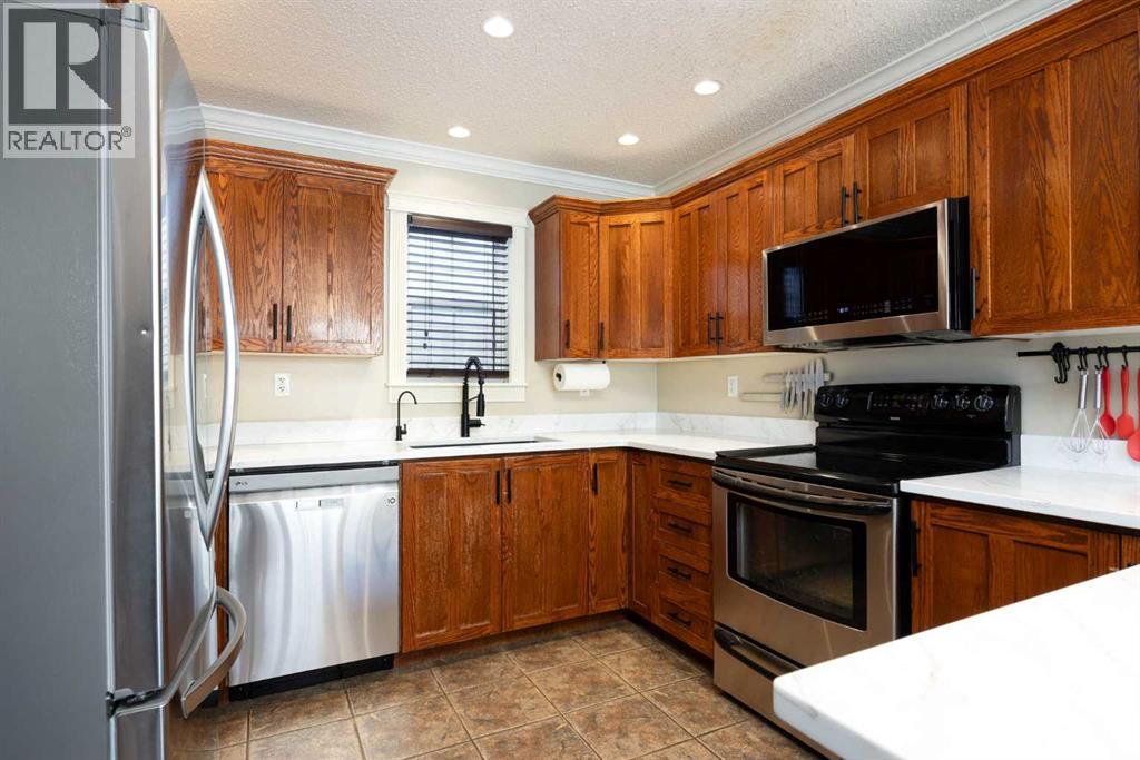 
          210 Grouse Way
            <br/>
            <span>Fort McMurray</span>
            , 
            <span>AB</span>
             <span>T9K0L9</span>
         - Photo 13