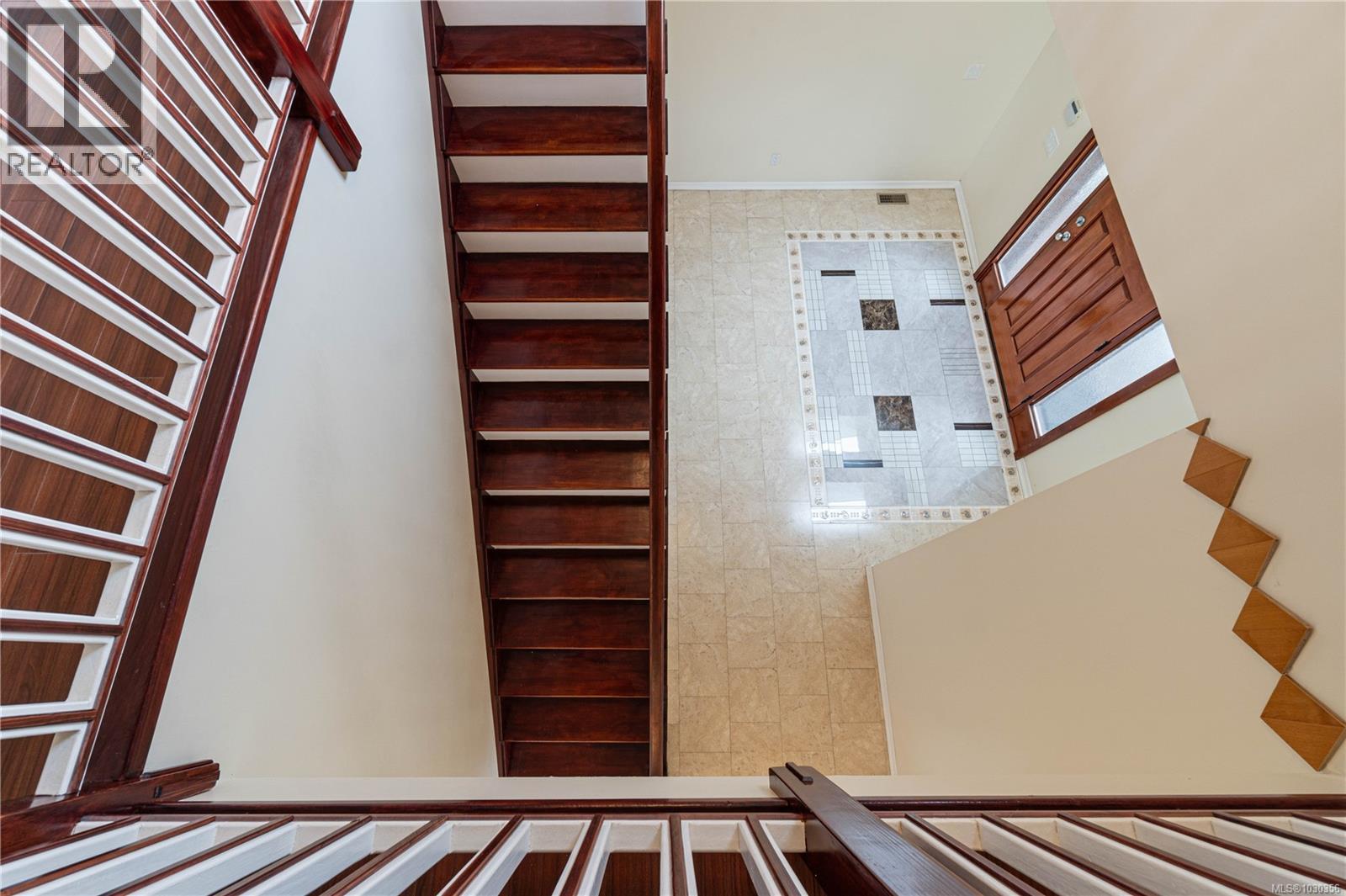 6183 DENNIE LANE - 15