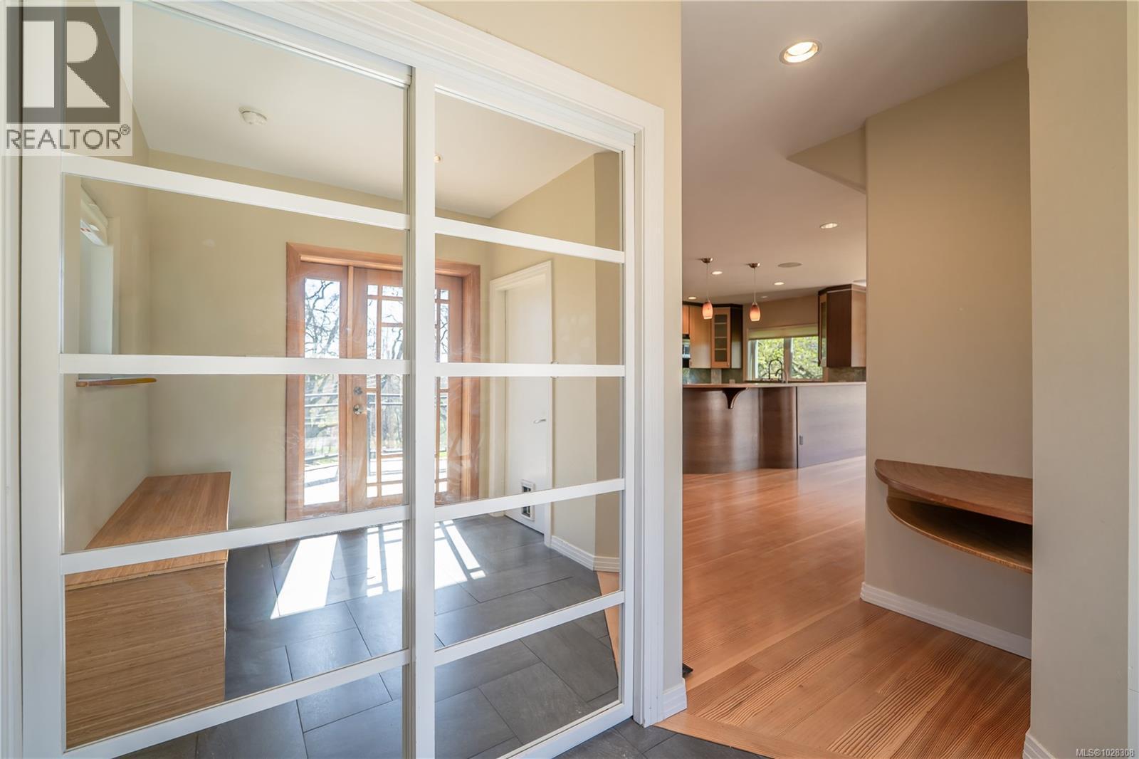 1298 Astoria St, Saanich